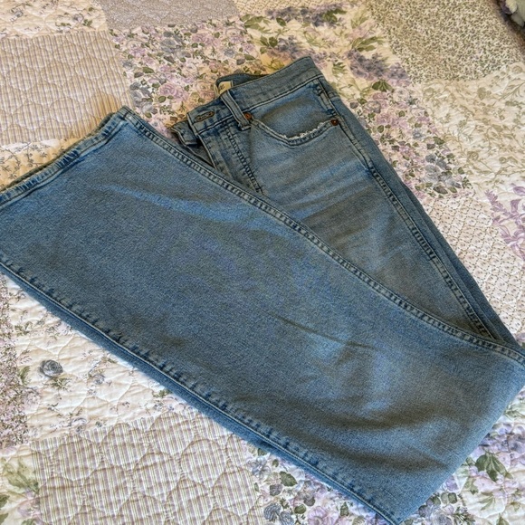 Madewell 11inch High Rise Flare - Picture 13 of 13
